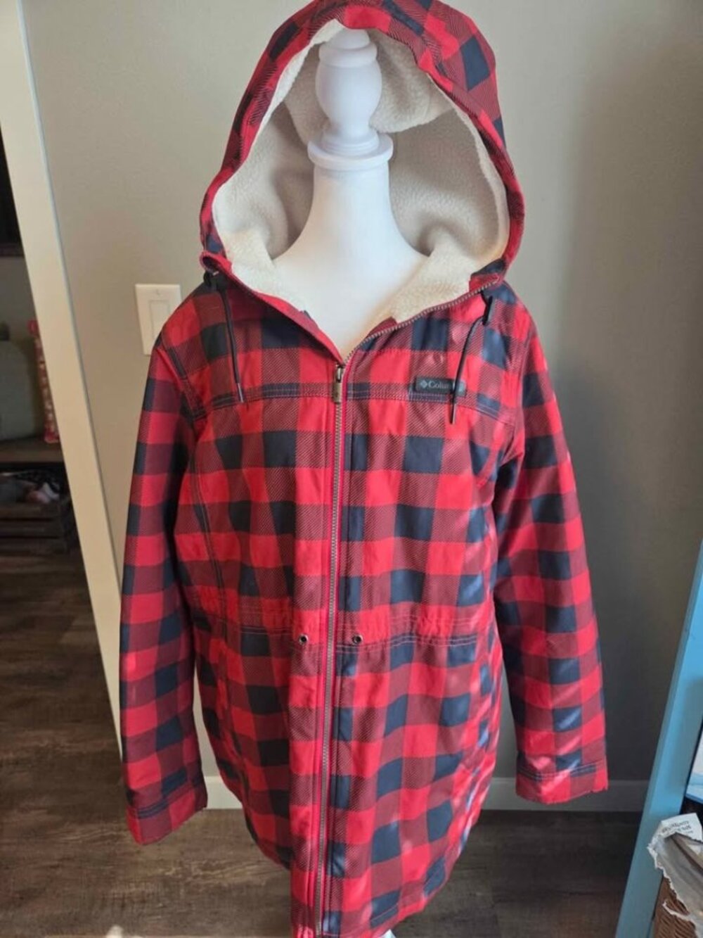 Columbia womens hooded jacket XL red buffalo check with fleece lining